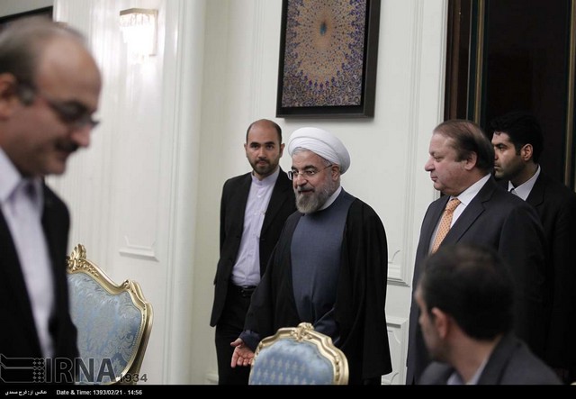 دیدار نواز شریف با روحانی (عکس)