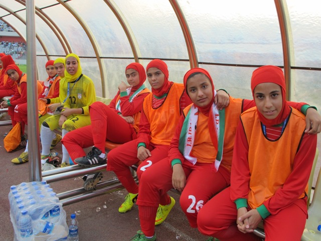 نوجوانان دختر ایران با پیروزی بر بنگلادش صعودکردند(+عکس / جدول )