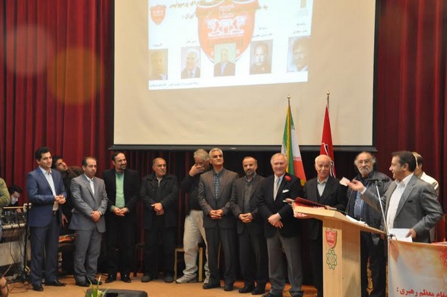 سرخآبي‌هاي قديمي در جشن روز دانشجو (گزارش تصویری)