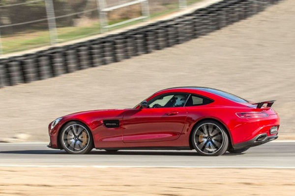 مرسدس در تدارک سدان AMG GT4