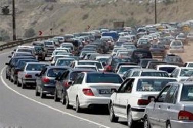 ترافیک سنگین در جاده چالوس ترافیک سنگین در جاده چالوس