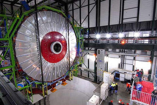 LHC به روایت تصویر