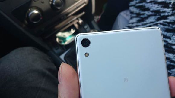 درز تصاویر Xperia C6 سونی