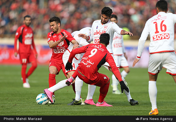 پرسپولیس 3 - 0 تراکتورسازی / تیم برانکو صدرنشین مقتدرلیگ(+عکس/جدول)