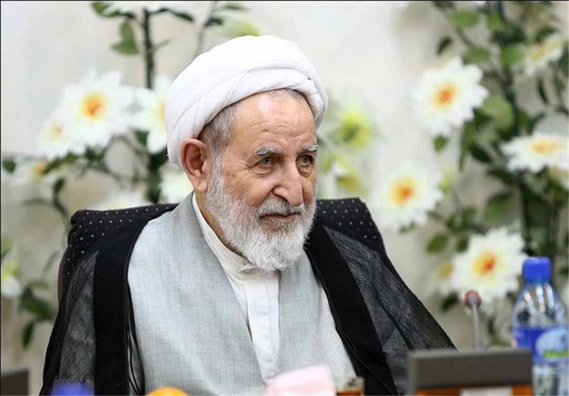 آیت‌الله یزدی: با اجرای تئاتر خیابانی مخالفیم/ کسی اجازه نمی‌دهد در قم شرایط گناه و ترویج آن ایجاد شود
