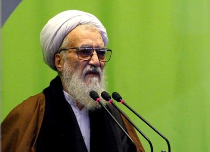 آیت الله موحدی کرمانی امام جمعه تهران: امکان دارد با کفار قرارداد داشته باشیم ولی با آمریکا نه آیت الله موحدی کرمانی امام جمعه تهران: امکان دارد با کفار قرارداد داشته باشیم ولی با آمریکا نه