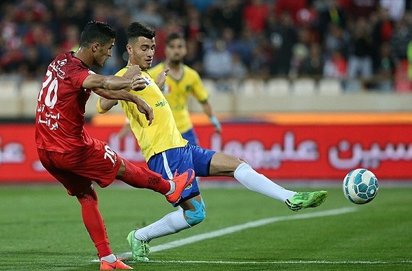 پرسپولیس 1 - 0 صنعت نفت / برانکو صدر را پس گرفت(+جدول/عکس)