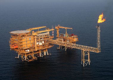 از «گران ترین افتتاح نمایشی در دولت قبل» تا «قیچی نزدن روحانی در عسلویه» از «گران ترین افتتاح نمایشی در دولت قبل» تا «قیچی نزدن روحانی در عسلویه»