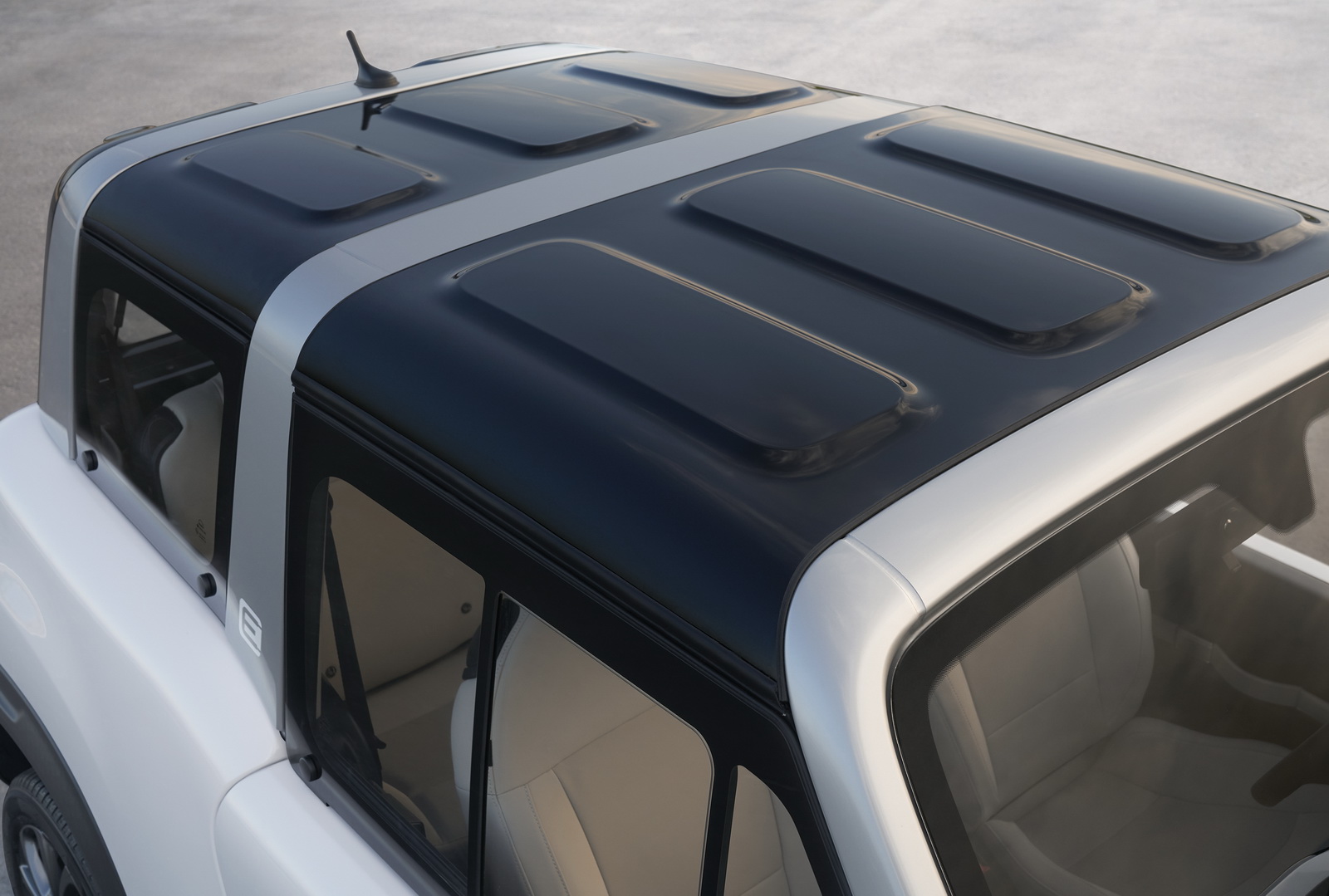 کاربردی شدن ئی- مهاری سیتروئن با کابین جدید و سقف سخت کاربردی شدن ئی- مهاری سیتروئن با کابین جدید و سقف سخت