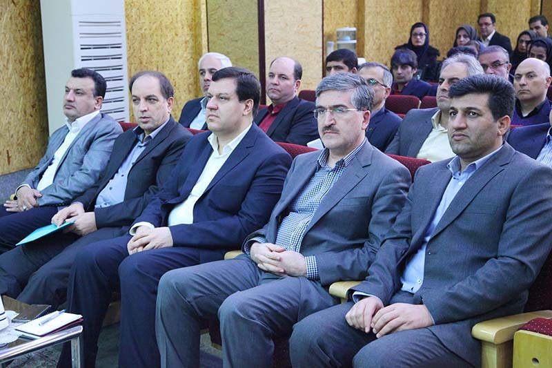 مدیرعامل بانک رفاه: مطالبات غیر جاری عارضه نظام بانکی است مدیرعامل بانک رفاه: مطالبات غیر جاری عارضه نظام بانکی است