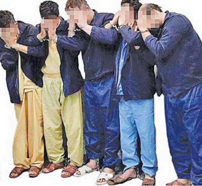 اعدام دزدان مسلح سوپرمارکتها اعدام دزدان مسلح سوپرمارکتها