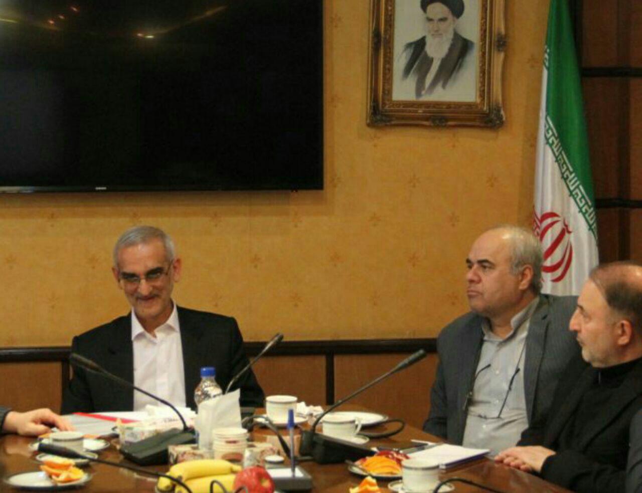 تشکیل کارگروه تدوین آییننامه اعطای مجوز طرح ترافیک به خبرنگاران تشکیل کارگروه تدوین آییننامه اعطای مجوز طرح ترافیک به خبرنگاران