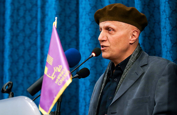 رزاق کریمی: از داوری نشدن مستندها نباید به سادگی گذشت. رزاق کریمی: از داوری نشدن مستندها نباید به سادگی گذشت.