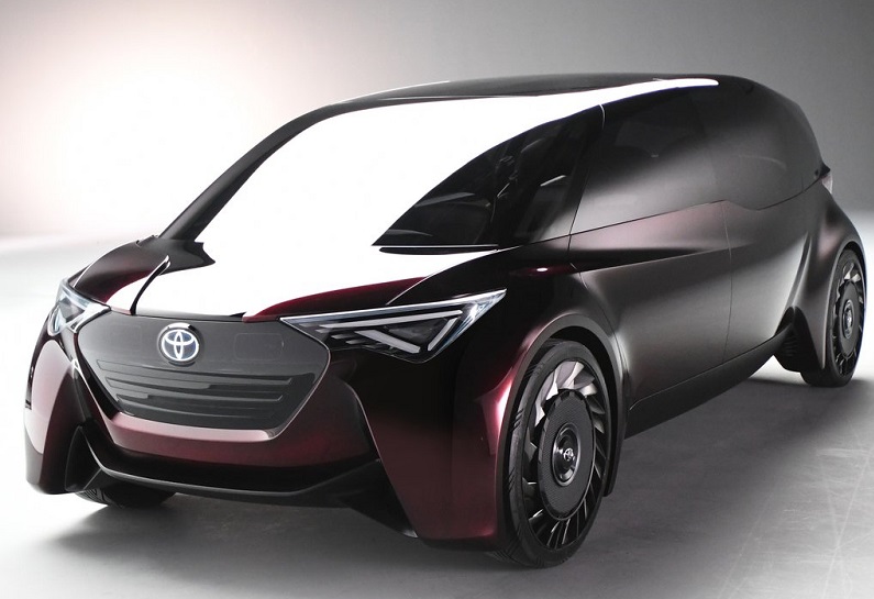 فاینکامفورت تویوتا مدلی برای نمایش اطلاعات روی شیشههای جانبی فاینکامفورت تویوتا مدلی برای نمایش اطلاعات روی شیشههای جانبی