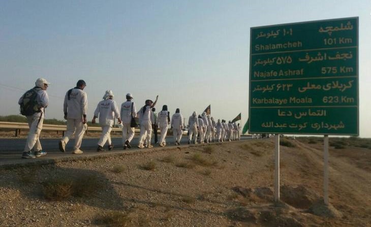 اولین کاروان پیاده اربعین به ۶۰۰ کیلومتری کربلا رسید (عکس)