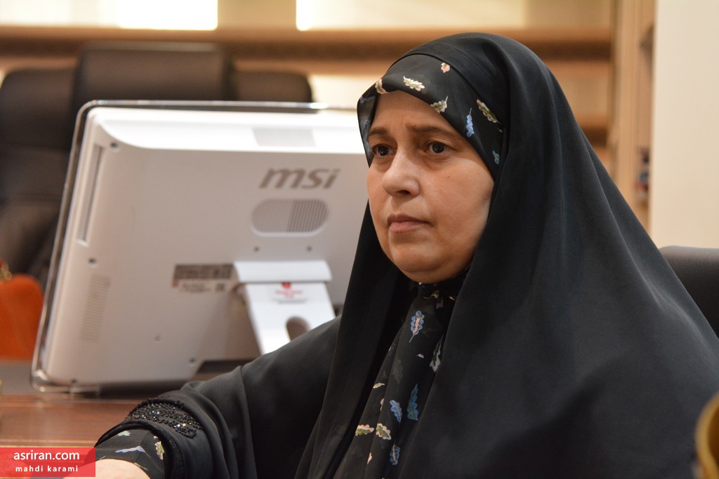 پروانه سلحشوری نماینده مردم تهران: کسانی که برای رای آوری روحانی تلاش کردند نقش تعیین کننده‌ای در دولت ندارند/ نشد و نمی‌گذارند واژه مناسب برای رییس جمهور نیست / دلیل انتخاب نشدن نهاوندیان نظر منفی نمایندگان بود/ روحانی بگوید کجای کار دستش نیست/ در کنار زبان فارسی باید زبان مادری تدریس شود