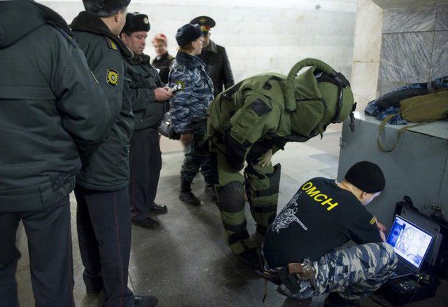 تخلیه مرکز تجاری مسکو به دنبال تهدید به بمب گذاری تخلیه مرکز تجاری مسکو به دنبال تهدید به بمب گذاری