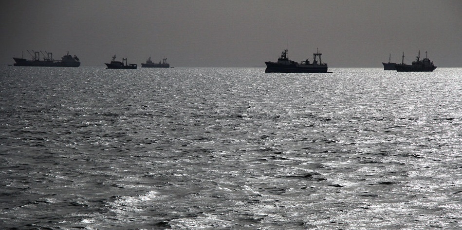 صید آبزیان در آبهای ایران توسط چینیها تکذیب شد صید آبزیان در آبهای ایران توسط چینیها تکذیب شد