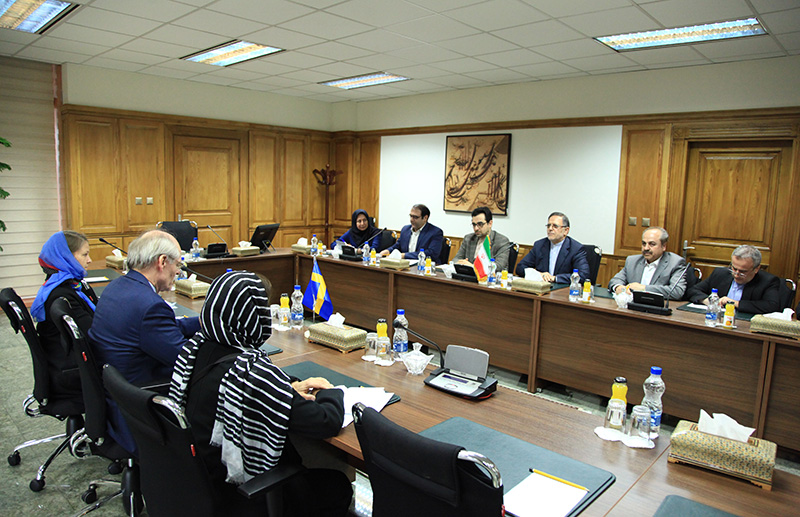 نوسازی ناوگان حمل و نقل ایران با کمک سوئدی ها نوسازی ناوگان حمل و نقل ایران با کمک سوئدی ها