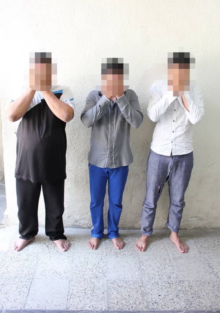 سارقانی که به عنوان میهمان صاحبخانه را بیهوش و اموالش را به سرقت بردند (+عکس) سارقانی که به عنوان میهمان صاحبخانه را بیهوش و اموالش را به سرقت بردند (+عکس)