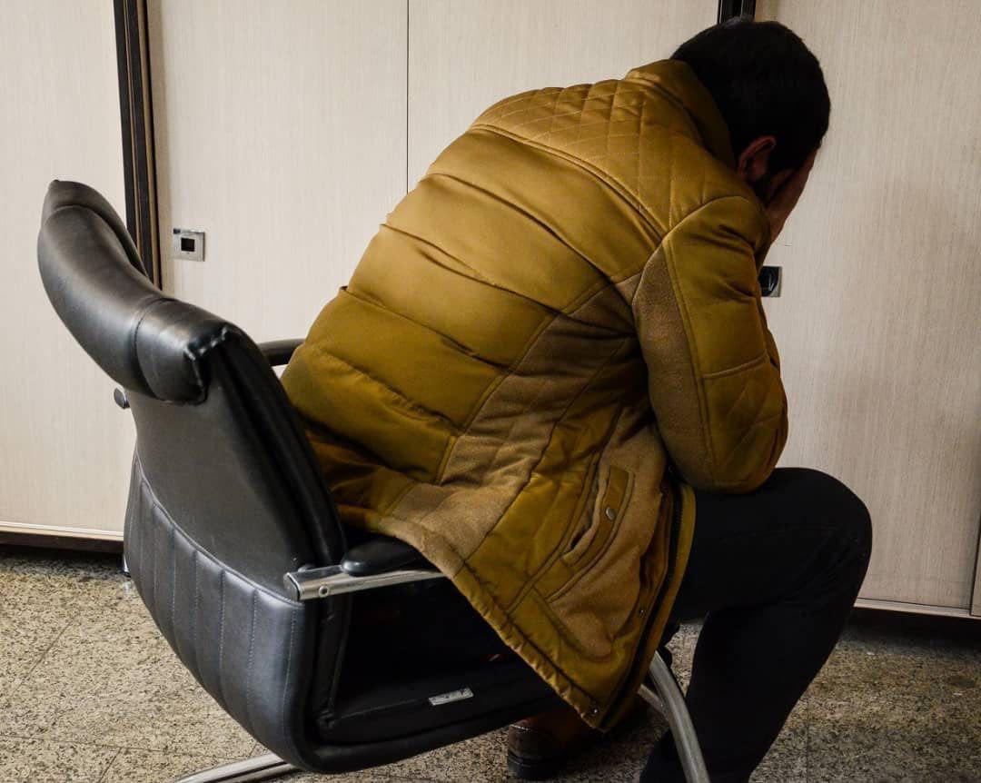 شکایت نامادری از فرزند همسرش به اتهام اسیدپاشی (+عکس) شکایت نامادری از فرزند همسرش به اتهام اسیدپاشی (+عکس)