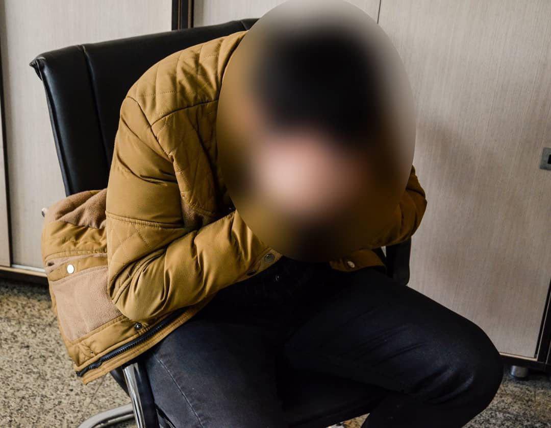 شکایت نامادری از فرزند همسرش به اتهام اسیدپاشی (+عکس) شکایت نامادری از فرزند همسرش به اتهام اسیدپاشی (+عکس)