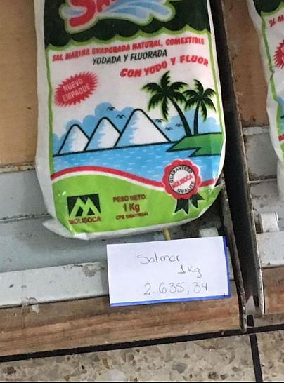 گشتی در سوپرمارکتهای ونزوئلا؛ 10 پاکت شیر معادل یک ماه حقوق استاد دانشگاه گشتی در سوپرمارکتهای ونزوئلا؛ 10 پاکت شیر معادل یک ماه حقوق استاد دانشگاه