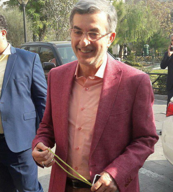 تمدید مرخصی «مشایی» تمدید مرخصی «مشایی»