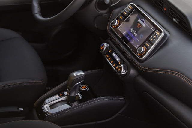 رفاه و گزینه‌های بیشتر در نیسان کیکس 20 هزار دلاری 2019