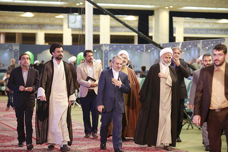 بازدید رییس مرکز فناوری اطلاعات و رسانه های دیجیتال از نمایشگاه قرآن کریم بازدید رییس مرکز فناوری اطلاعات و رسانه های دیجیتال از نمایشگاه قرآن کریم