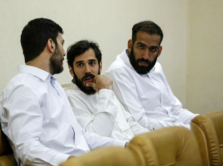 حضور آسمان خراش ها در ملاقات با رئیس جمهوری (+ عکس) حضور آسمان خراش ها در ملاقات با رئیس جمهوری (+ عکس)