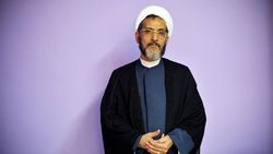 نماینده مجلس: بیش از آنکه از خدا حساب ببریم از شورای نگهبان، اطلاعات سپاه و وزارت اطلاعات می‌ترسیم/ سوال، تذکر، استیضاح همه لوث شده/ بر مظلومیت نظارت مجلس باید خون گریه کرد/ لاریجانی به داد مجلس برسد