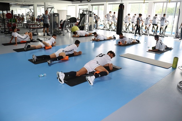 تصویری از تمرین ریکاوری امروز ملی‌پوشان (عکس)