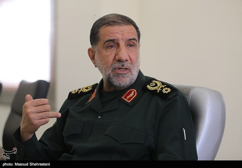 جانشین قرارگاه ثارالله سپاه: لازم باشد، اجازه خروج نفت از طریق تنگه هرمز به دنیا را نمیدهیم جانشین قرارگاه ثارالله سپاه: لازم باشد، اجازه خروج نفت از طریق تنگه هرمز به دنیا را نمیدهیم