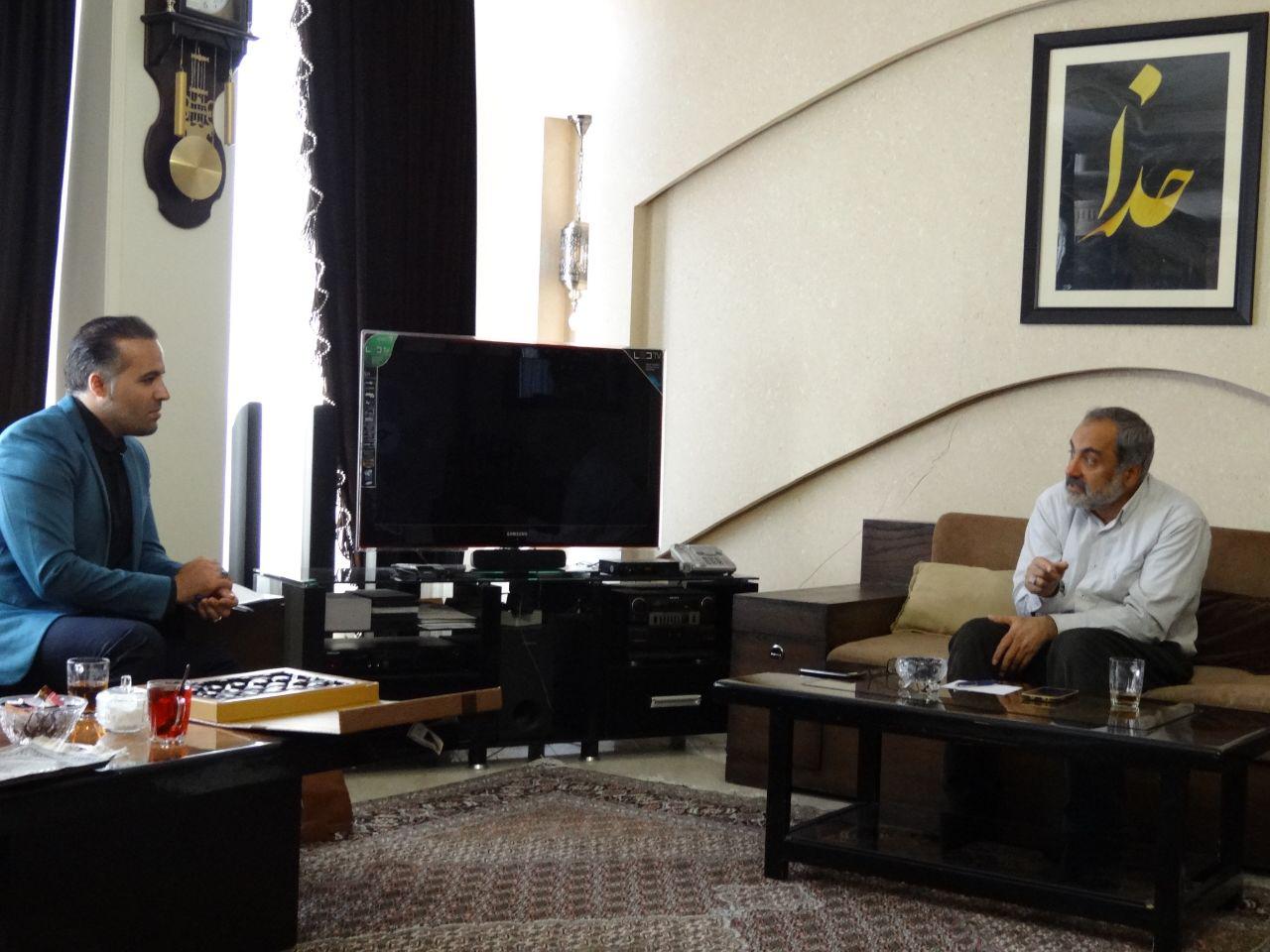 عماد افروغ: مردم به آگاهی رسیده اند و دیگر نمی توان آنها را فریب داد/ تناقض در شعارها و عملکردها، آنارشیسم یا انقلابی دیگر را رقم می زند که مشخص نیست اسلامی باشد/ مصلحت اندیشی و تظاهر موجب یأس و بروز جنبش های مردمی خواهد شد عماد افروغ: مردم به آگاهی رسیده اند و دیگر نمی توان آنها را فریب داد/ تناقض در شعارها و عملکردها، آنارشیسم یا انقلابی دیگر را رقم می زند که مشخص نیست اسلامی باشد/ مصلحت اندیشی و تظاهر موجب یأس و بروز جنبش های مردمی خواهد شد