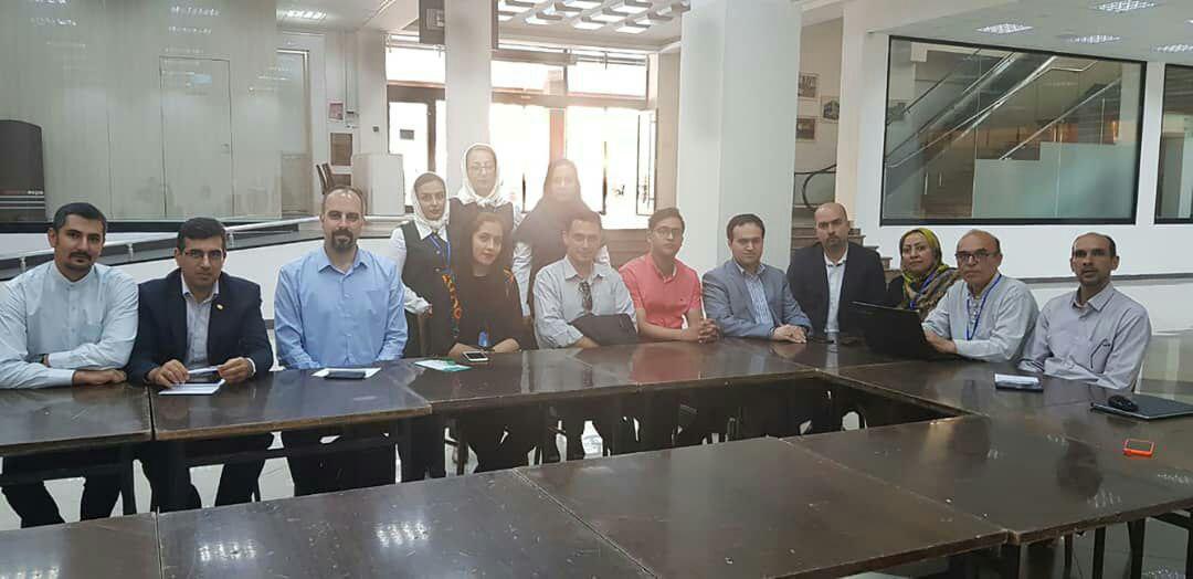 نشست بررسی راهکارهای سرمایه گذاری در ارمنستان برگزار شد نشست بررسی راهکارهای سرمایه گذاری در ارمنستان برگزار شد