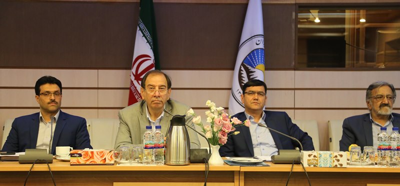 بیمه ایران عمده تعهدات خود به مراجع درمانی را به روز کرده است بیمه ایران عمده تعهدات خود به مراجع درمانی را به روز کرده است