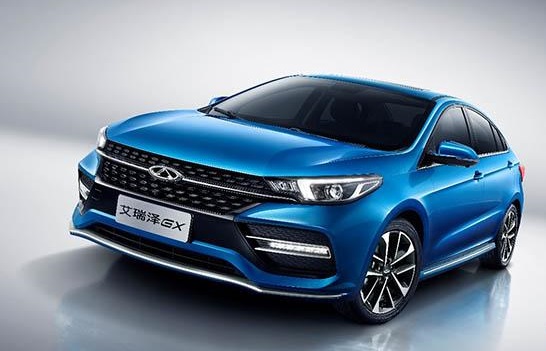 آریزو6 به جنگ خودروهای پرفروش و خوش سابقه بازار می رود (+عکس)