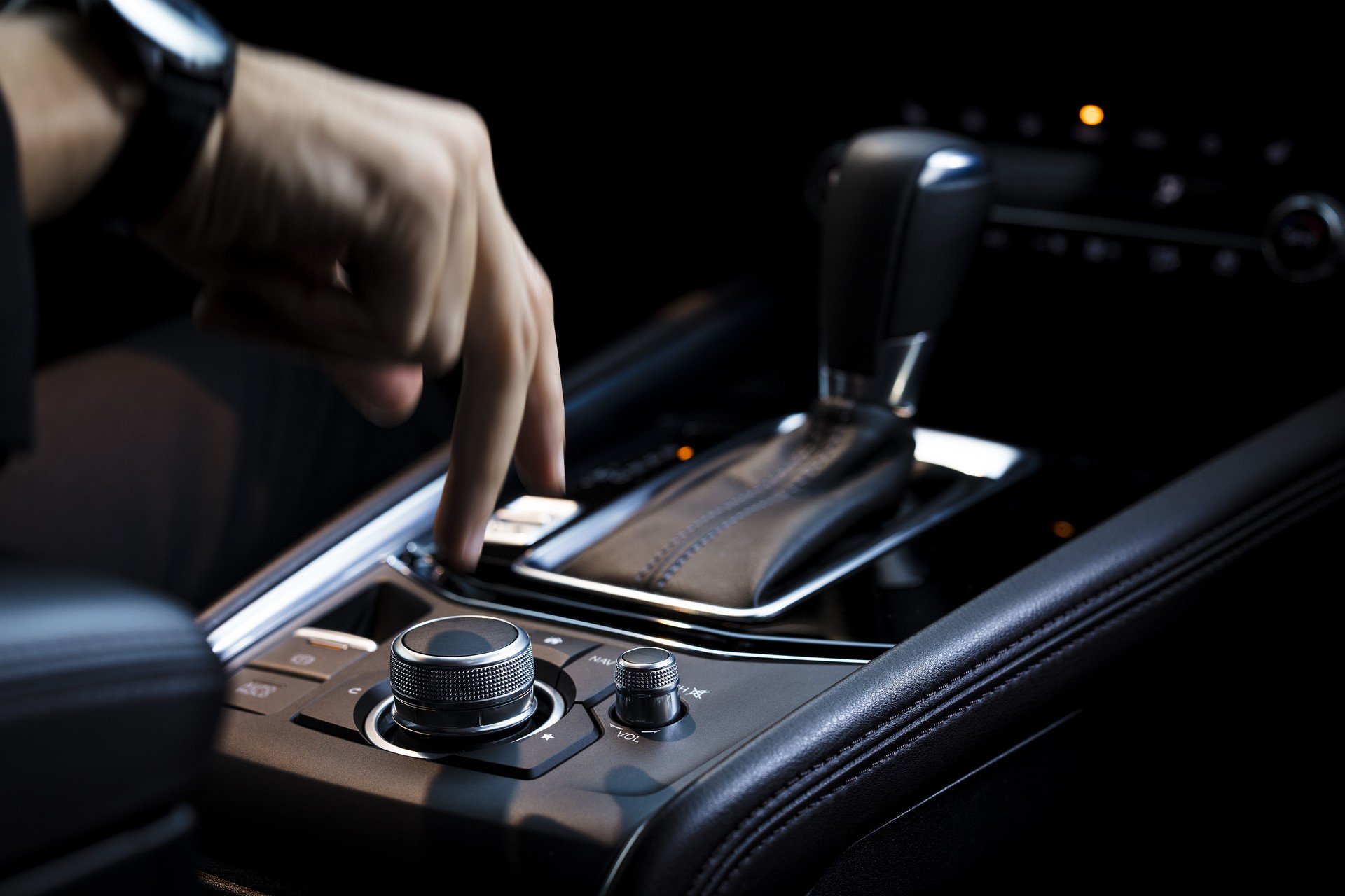 مزداCX- 5  2019، نرم و قدرتمندتر از همیشه/ این خودرو اعتماد به نفس راننده را در حرکت افزایش میدهد مزداCX- 5  2019، نرم و قدرتمندتر از همیشه/ این خودرو اعتماد به نفس راننده را در حرکت افزایش میدهد