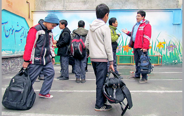 معلمان زن باید در اکثریت باشند/ آموزش و پرورش شهریهای، مفسدهخیز است / تربیت در مدارس مبتنی بر  معلمان زن باید در اکثریت باشند/ آموزش و پرورش شهریهای، مفسدهخیز است / تربیت در مدارس مبتنی بر