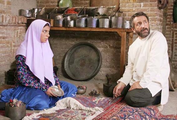 کیانوش عیاری : «خانه پدری» دچار یک سوءتفاهم بیهوده شد کیانوش عیاری : «خانه پدری» دچار یک سوءتفاهم بیهوده شد