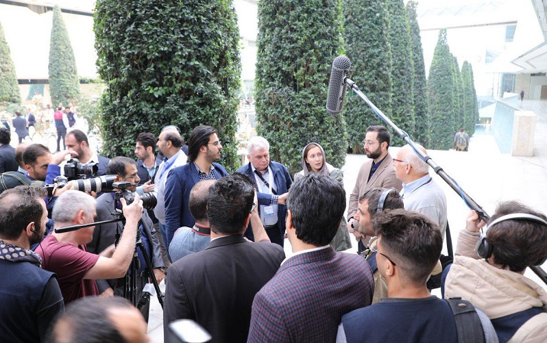 بهره برداری از ایران مال با مشارکت بخش های خصوصی و تعاونی کشورهای خارجی بهره برداری از ایران مال با مشارکت بخش های خصوصی و تعاونی کشورهای خارجی