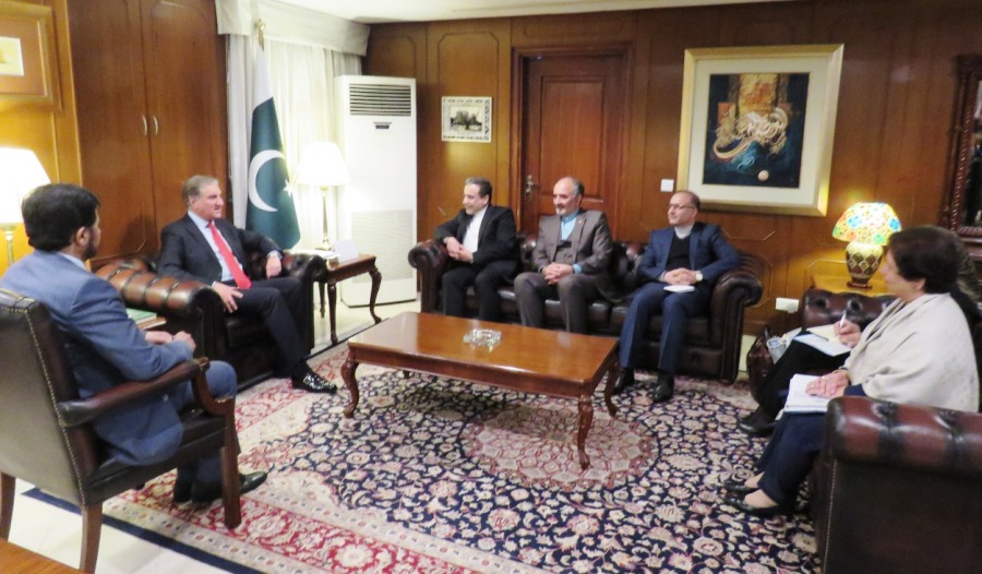 دیدار عراقچی با وزیر خارجه پاکستان دیدار عراقچی با وزیر خارجه پاکستان