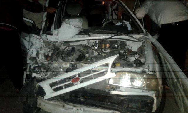 برخورد مرگبار تراکتور با پراید در دهدشت (+عکس) برخورد مرگبار تراکتور با پراید در دهدشت (+عکس)