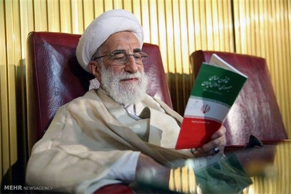 آقای جنتی! دایره را باز کنید، نیاز به دورۀ آموزشی نیست آقای جنتی! دایره را باز کنید، نیاز به دورۀ آموزشی نیست