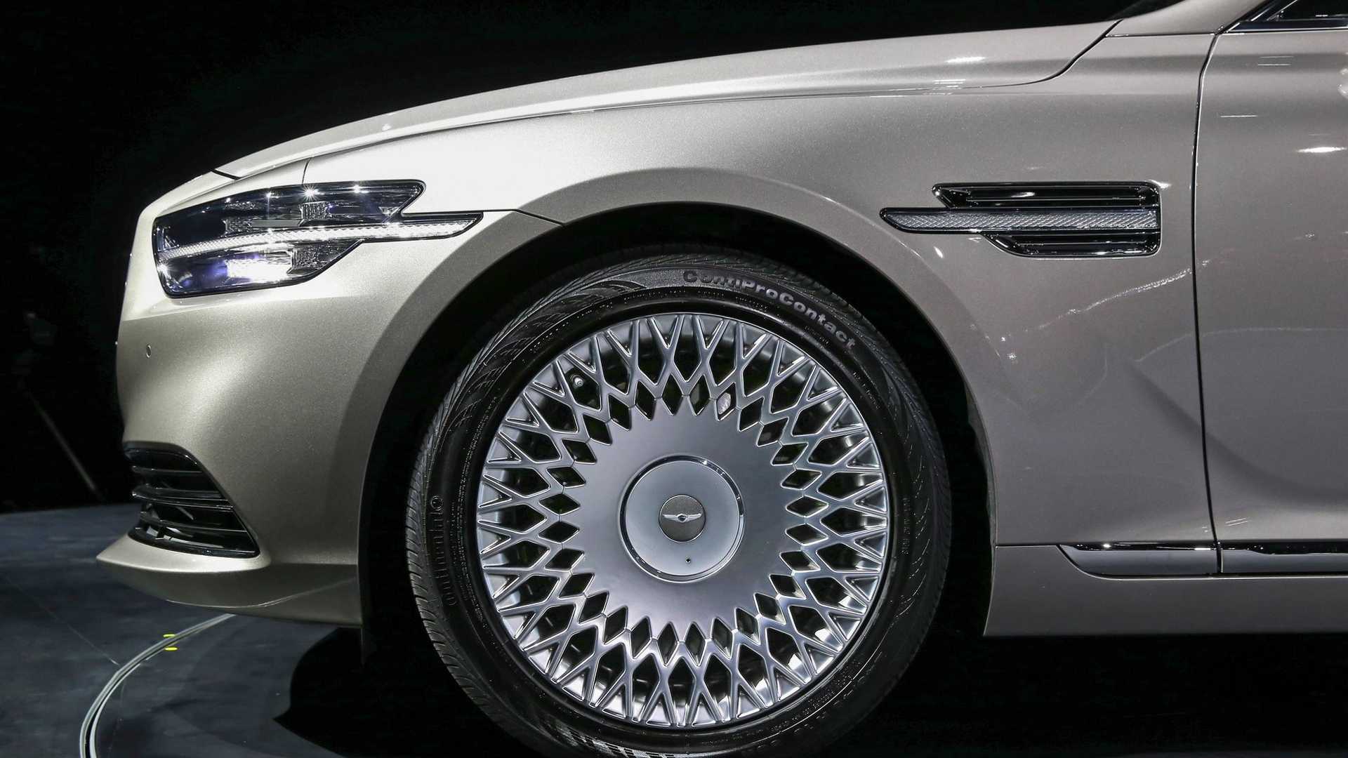 G90 جنسیس با سامانه  G90 جنسیس با سامانه