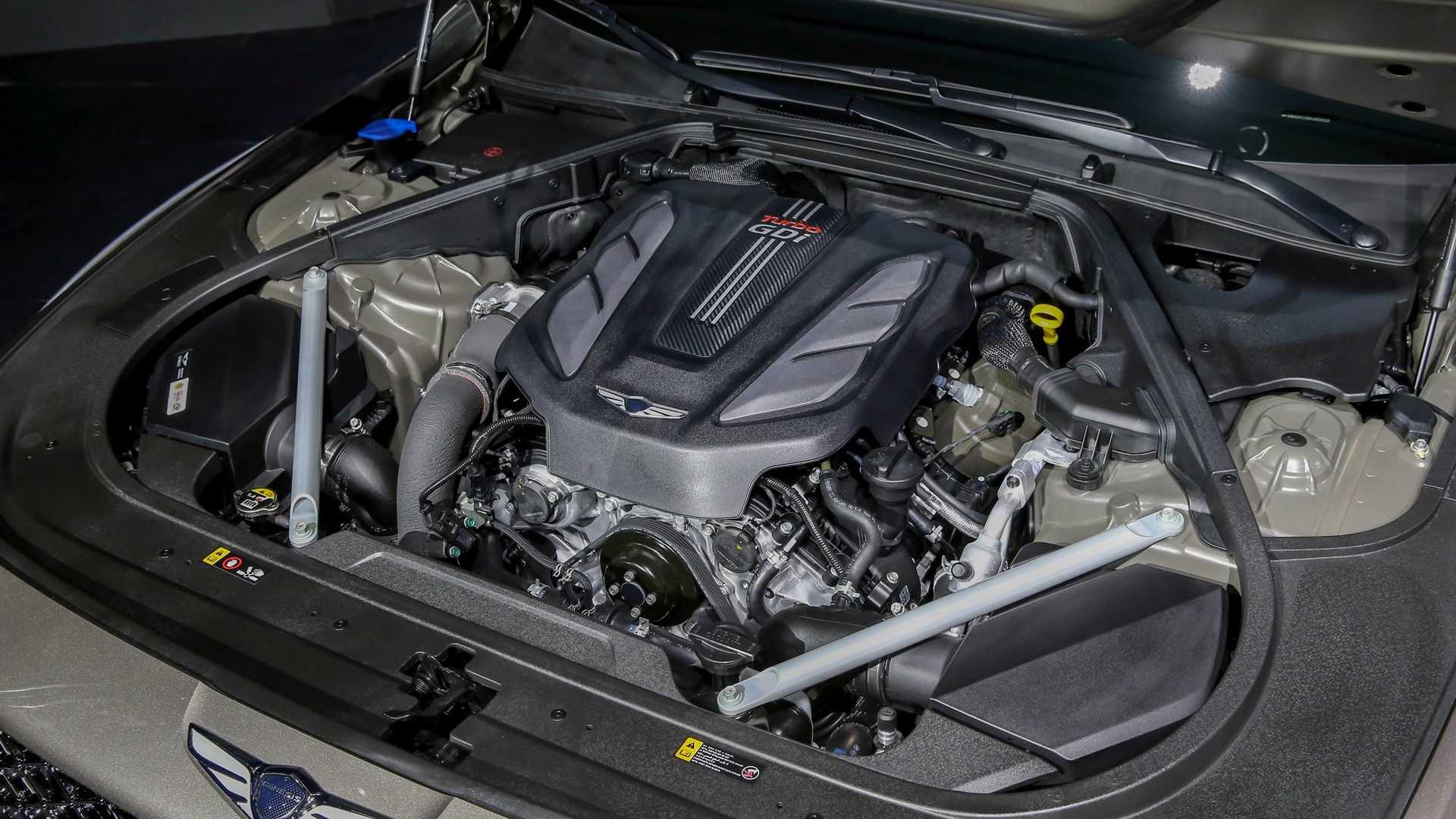 G90 جنسیس با سامانه  G90 جنسیس با سامانه