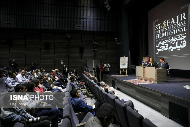 نشست خبری دبیر جشنواره جهانی فیلم فجر نشست خبری دبیر جشنواره جهانی فیلم فجر