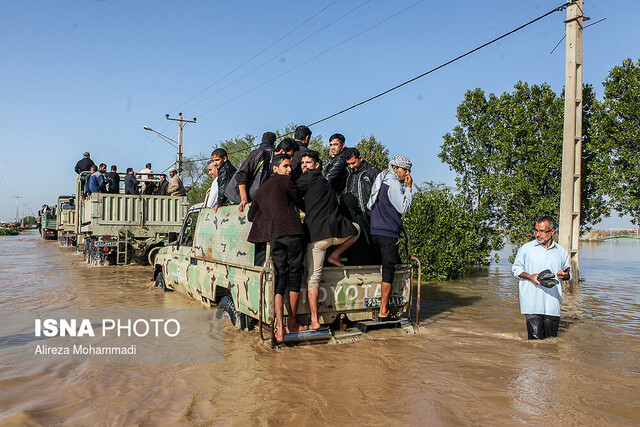 توصیههای ساده و مهم سیلابی توصیههای ساده و مهم سیلابی