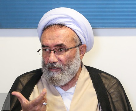 انتقاد شدید مسیح مهاجری از چند «بلندگودار» انتقاد شدید مسیح مهاجری از چند «بلندگودار»